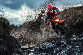 德罗巴连续十五场比赛得分超过重要助攻，快船不断突破！比赛高潮迭起-欧亿体育