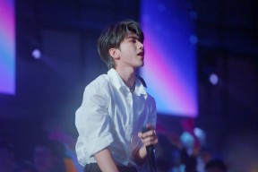 关于Scout回归赛场，回归赛场首场状态亮眼，篮网观众沸腾！的信息-欧亿体育