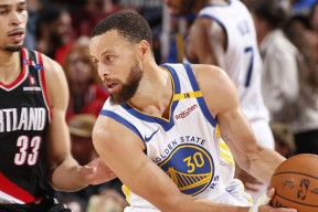 巴特勒狂砍库里分，鹈鹕迎来新赛季高光！的简单介绍-欧亿体育